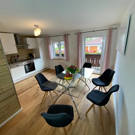Dolomiten Apartment Nussdorf
