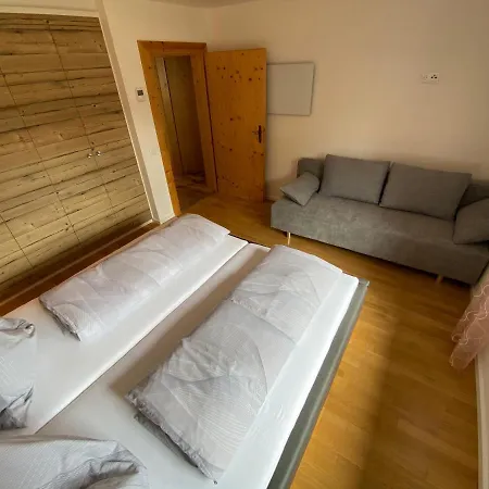 Dolomiten Apartment Nussdorf